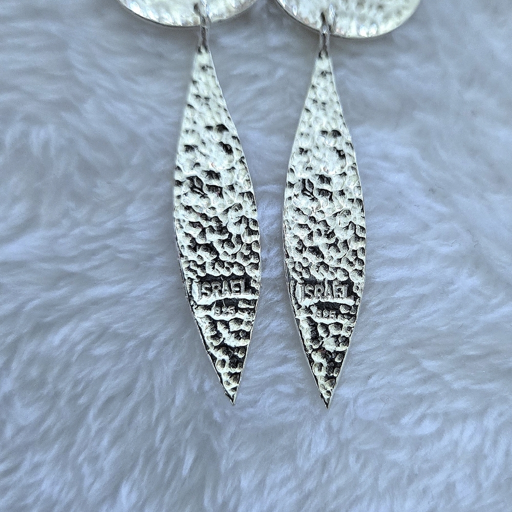 Noa Zuman Silver🤍 Hammered🔨 Geometric📐 Dangle Earrings - Picture 7 of 15